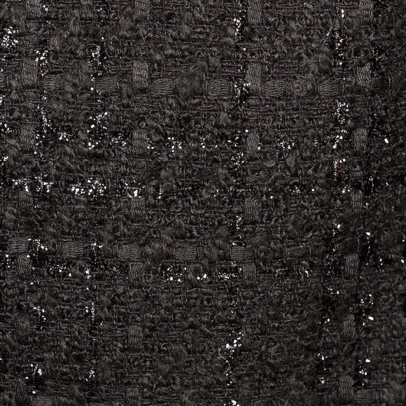 Revolve Shorts in Black - Picture 4 of 8